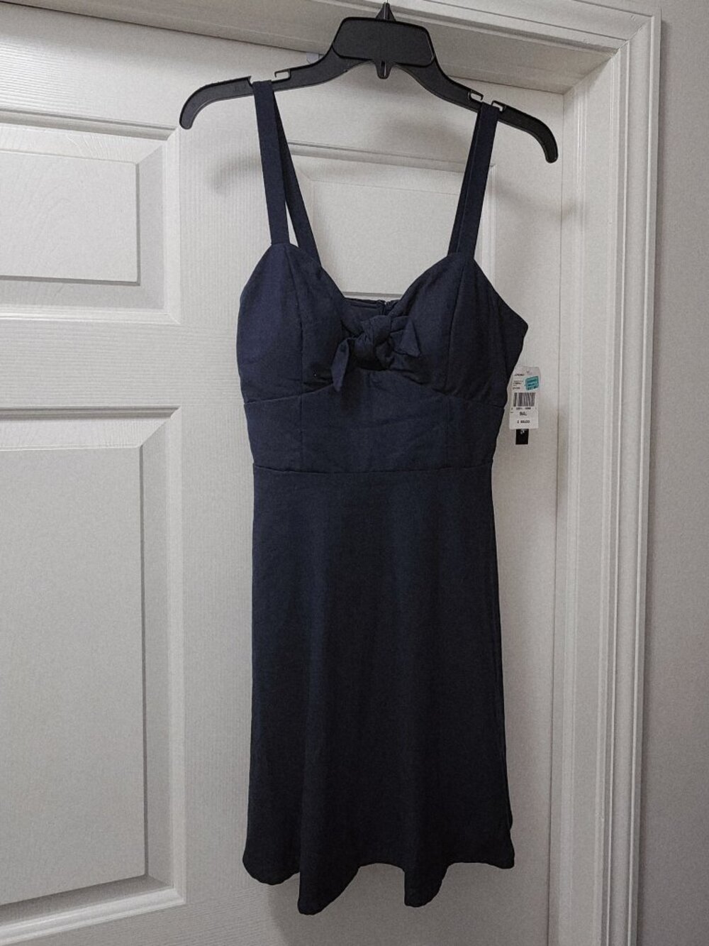 NWT Sun Dress w/ padding and pockets - Small